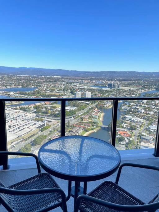 New Impressive 180° River View 1 Bed Apt With Pool 47F Διαμέρισμα Χρυσή Ακτή Εξωτερικό φωτογραφία