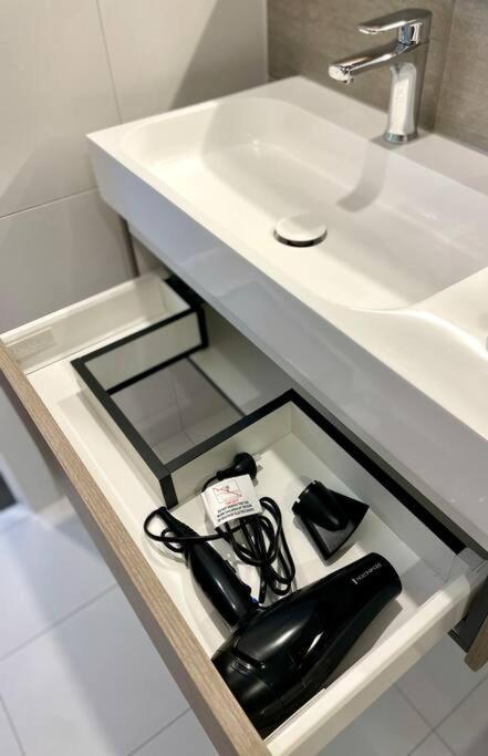New Impressive 180° River View 1 Bed Apt With Pool 47F Διαμέρισμα Χρυσή Ακτή Εξωτερικό φωτογραφία